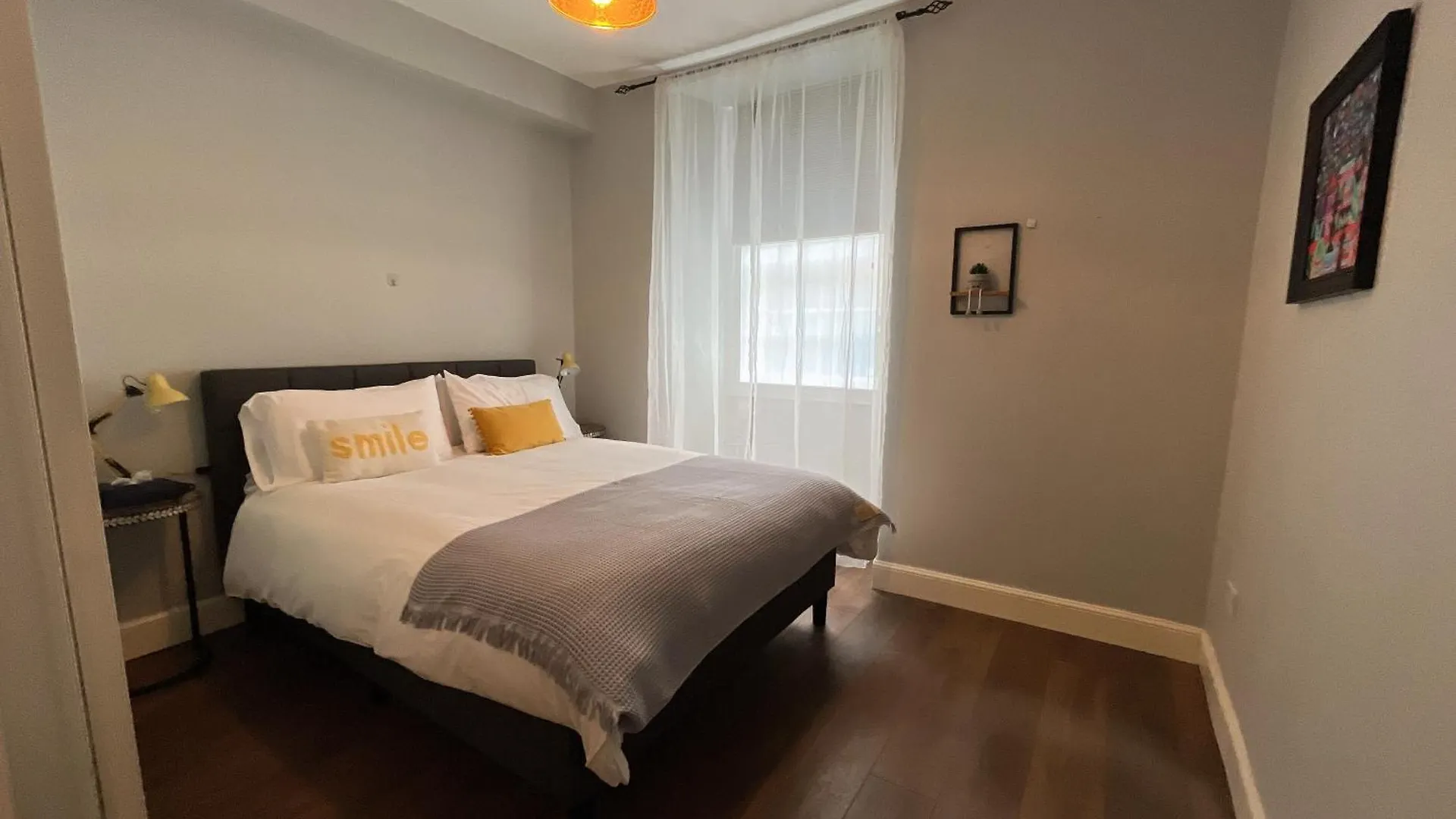 Comfortable One-Bedroom Apartment Free Parking Space Edimburgo 0*,  Reino Unido